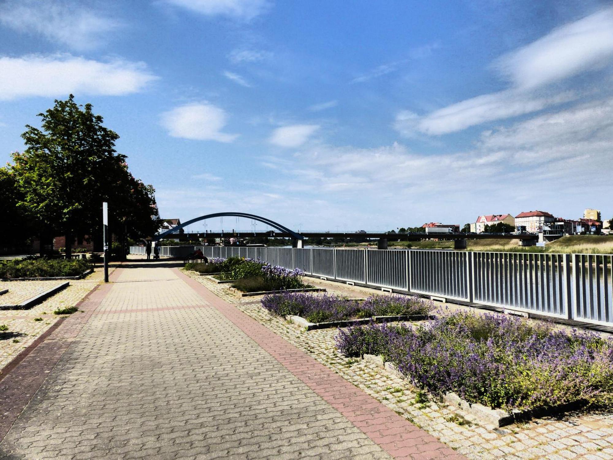 Viadrina Rooms & Apartments Frankfurt-Oder Am Park Im Zentrum Φρανκφούρτη  Εξωτερικό φωτογραφία